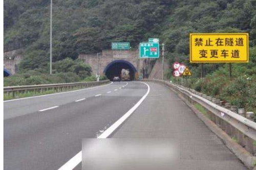 公路工程護肩指的什么位置